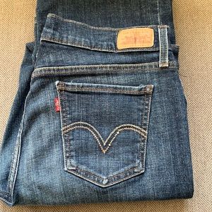 Ladies Levi 515 jeans